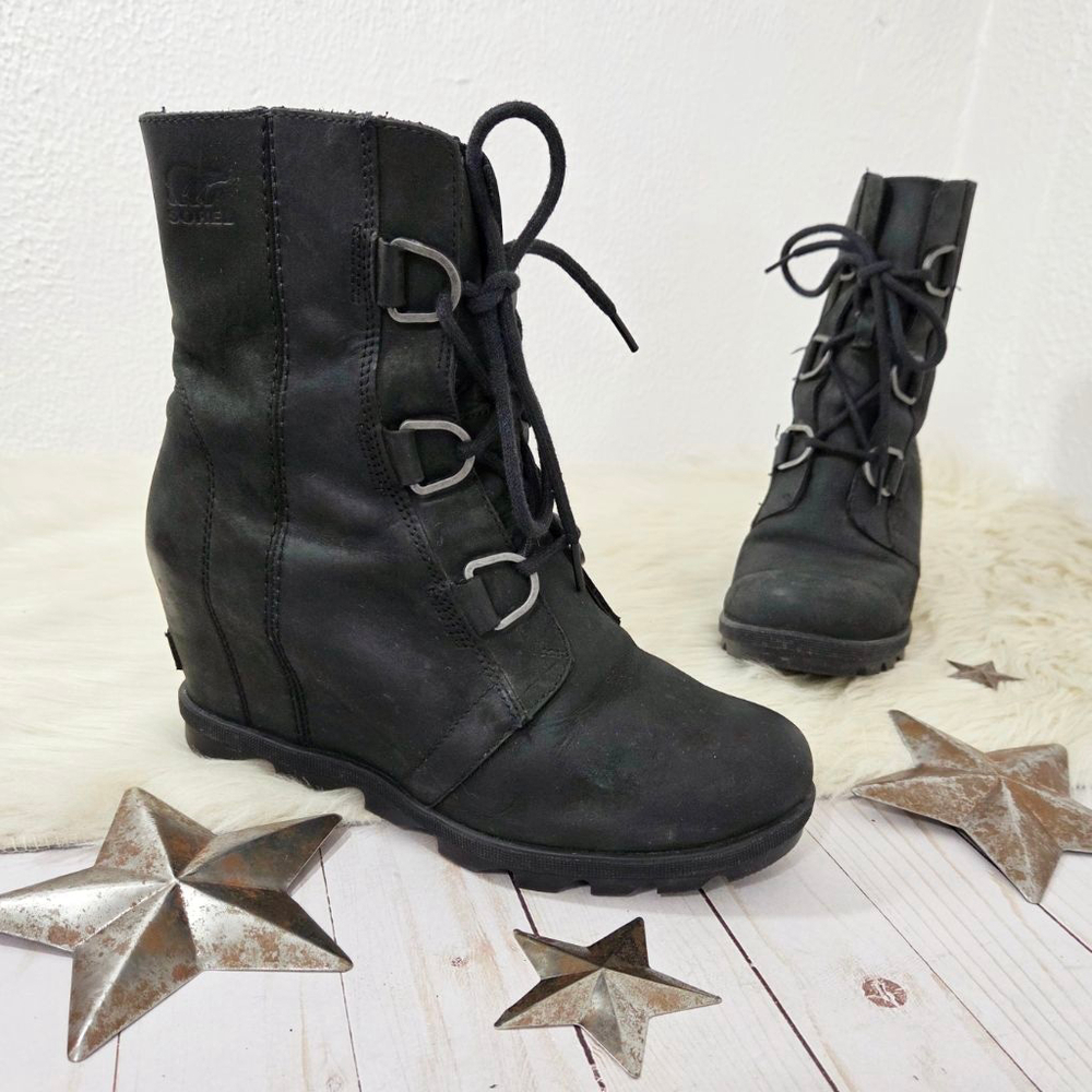 Sorel Joan of Arctic Wedge II black Nubuck Lace Up Ankle Boots Women's Size 9